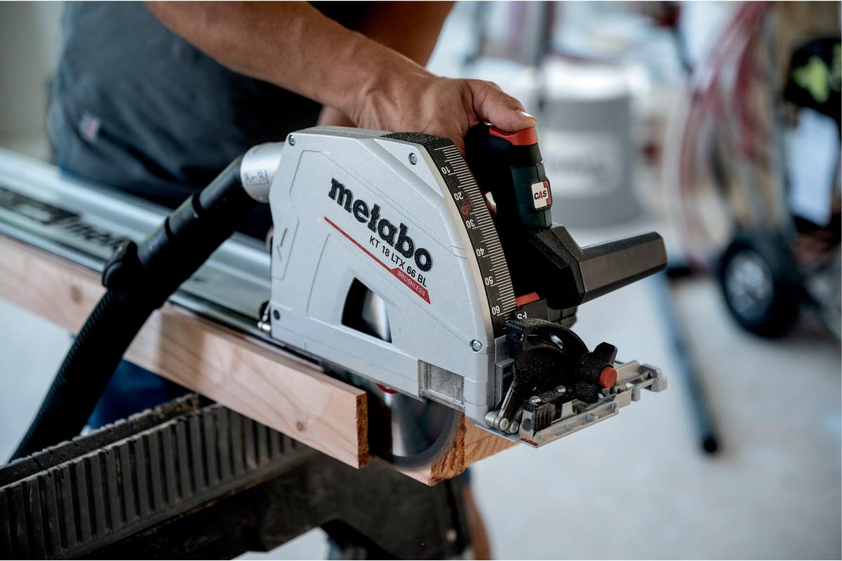 Акумуляторна ручна дискова пила Metabo KT 18 LTX 66 BL metaBOX 340 (601866810)