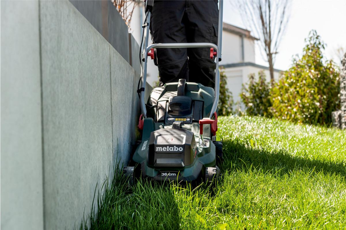 Акумуляторна газонокосарка Metabo RM 36-18 LTX BL 36 Картонна коробка (601716650)