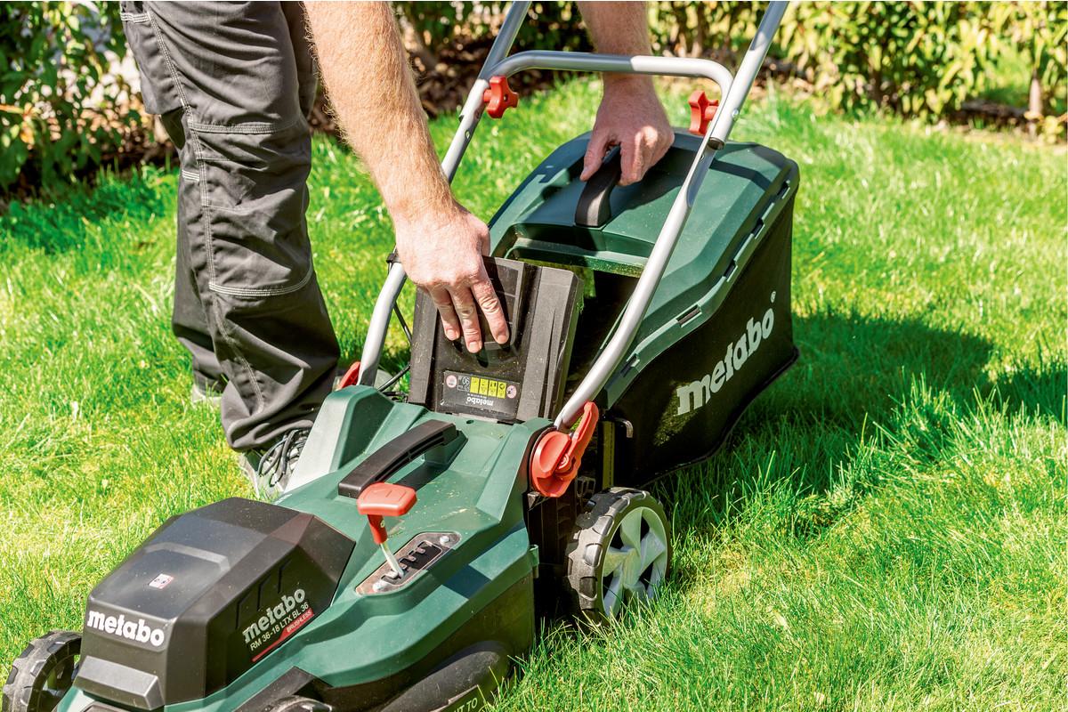 Акумуляторна газонокосарка Metabo RM 36-18 LTX BL 36 Картонна коробка (601716650)