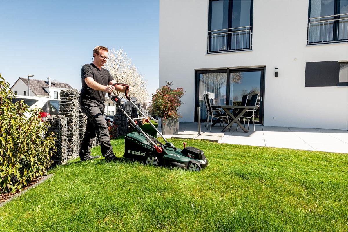 Акумуляторна газонокосарка Metabo RM 36-18 LTX BL 36 Картонна коробка (601716850)