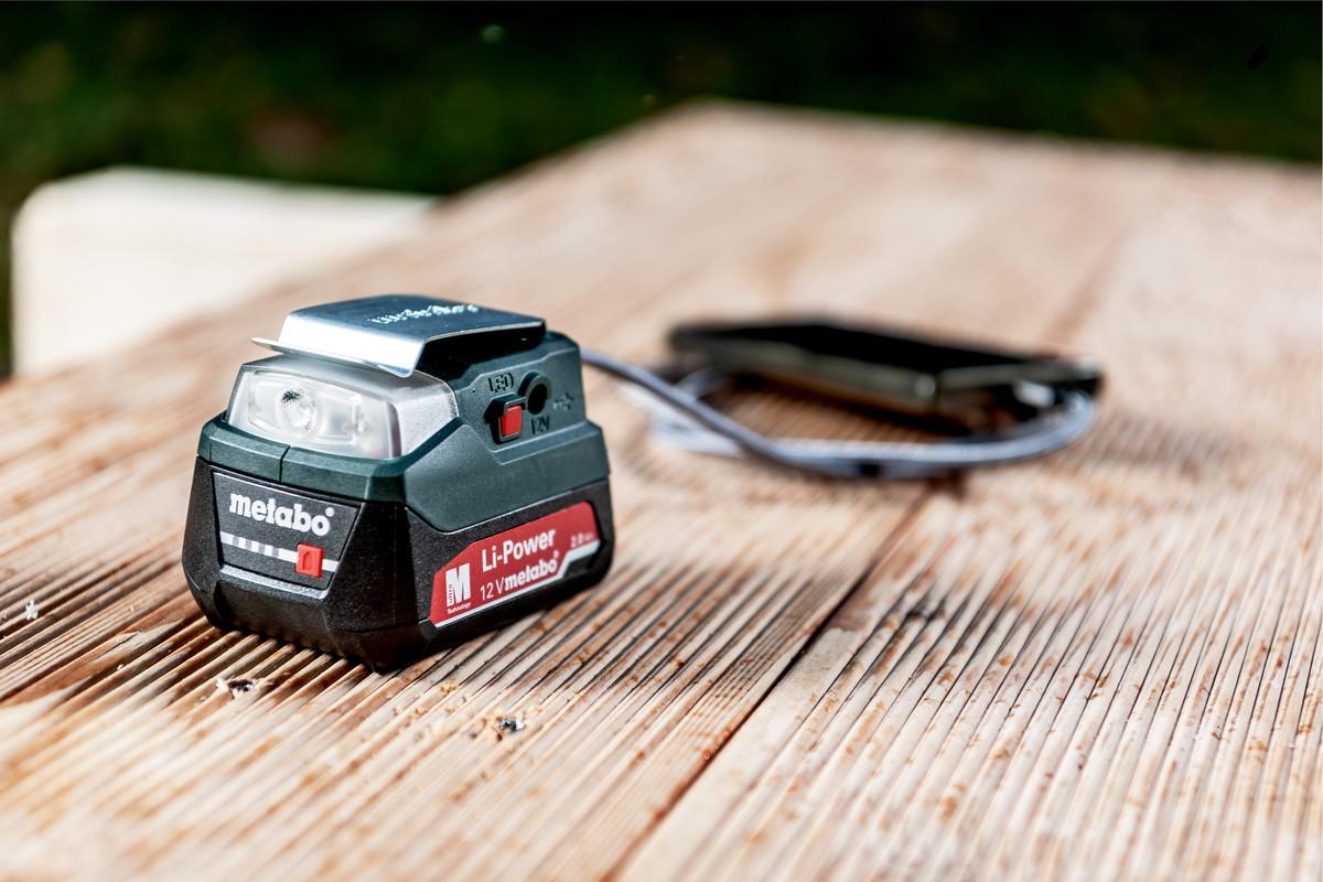 Акумуляторний адаптер живлення Metabo PowerMaxx PA 12 LED-USB Картонна коробка (600298000)