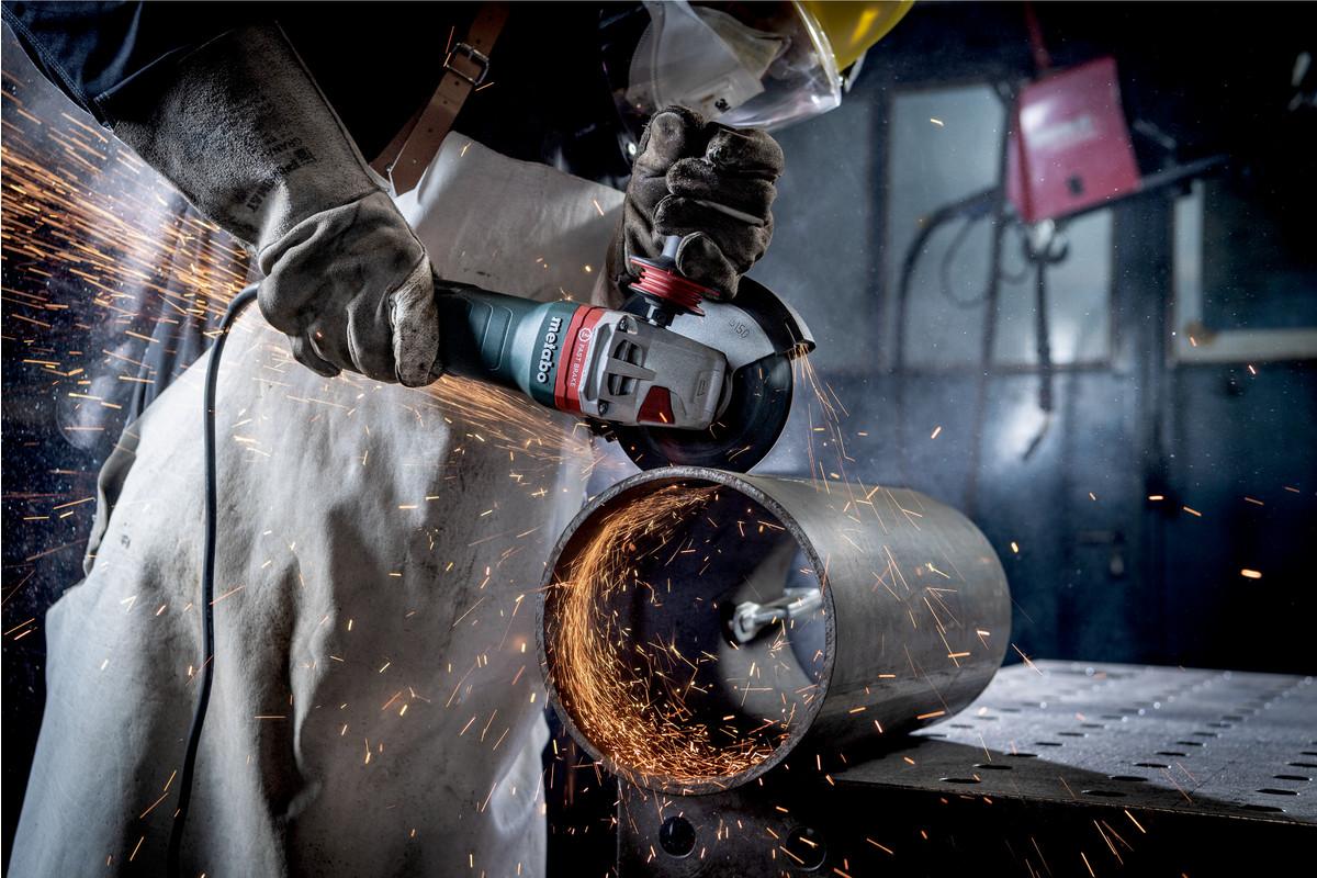 Болгарка Metabo WEPBA 19-125 Q DS M-Brush Картонна коробка (613114000)