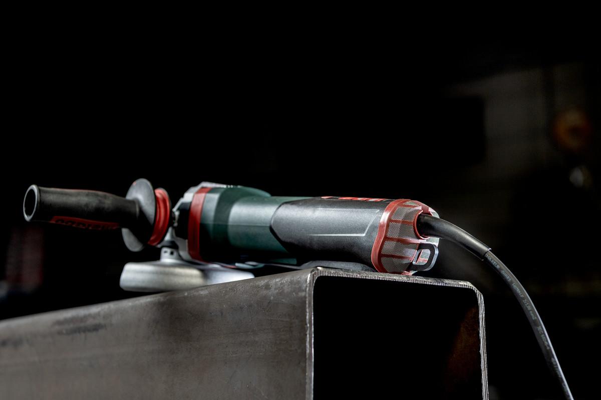 Болгарка Metabo WEPBA 19-125 Q DS M-Brush Картонна коробка (613114000)