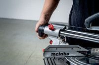 Торцювальна пила Metabo KGS 305 M Set (613305900)