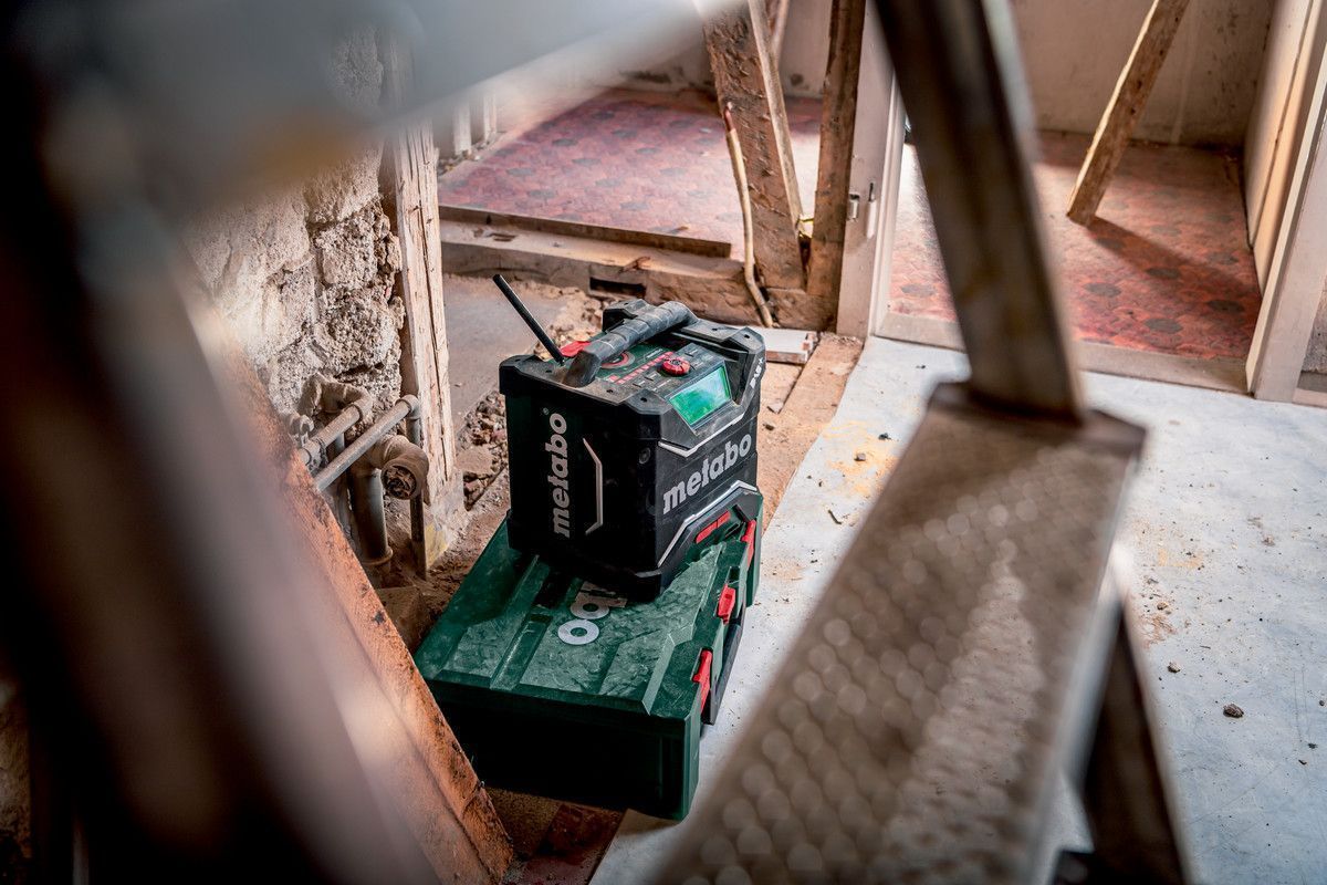 Акумуляторний радіоприймач для будівельного майданчика Metabo RC 12-18 32W BT DAB+ (600779850)