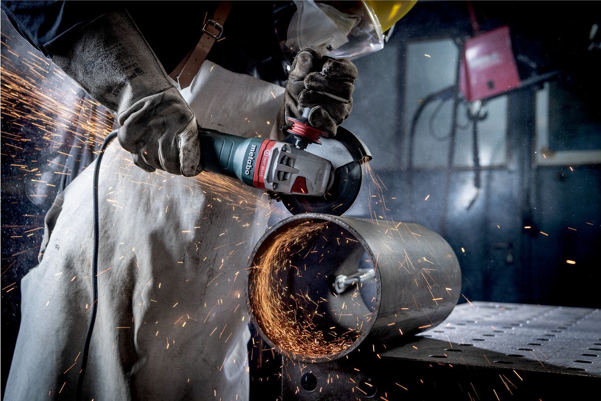 Болгарка Metabo WEPBA 19-150 Q DS M-Brush (613117000)